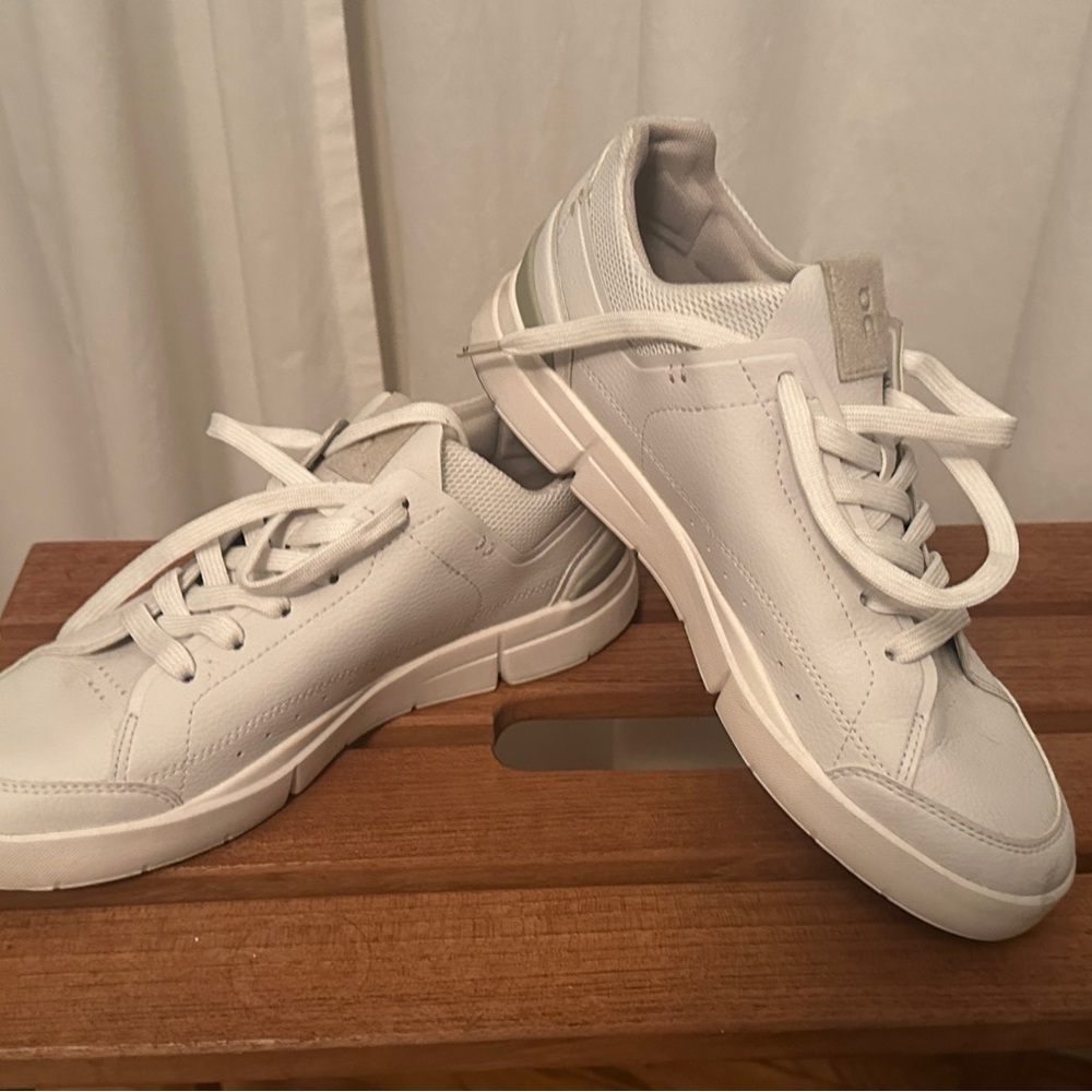 On Running Court Shoes-White Athletic Sneakers with Gum Outsole. Worn twice. - Picture 4 of 5